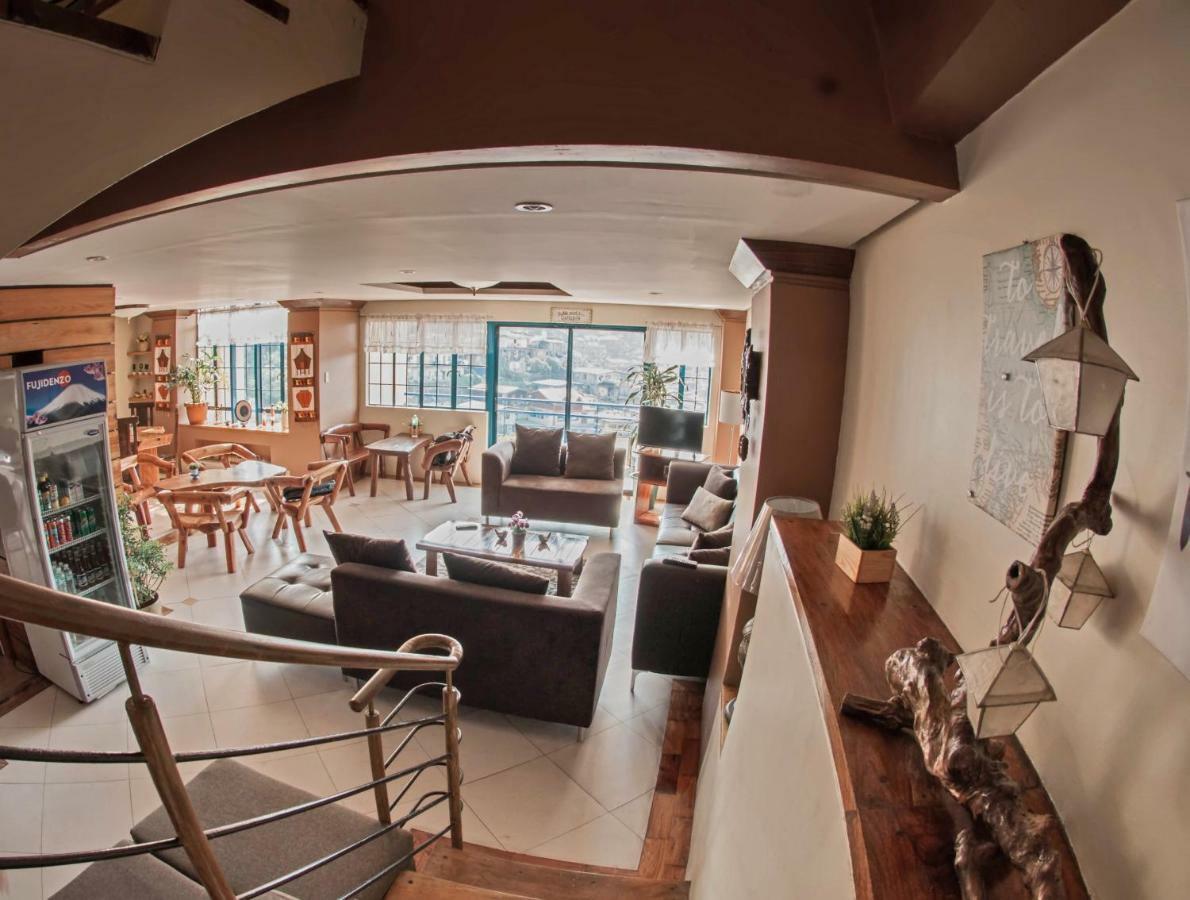 The Half House By Elmar Cabin Baguio City Екстер'єр фото