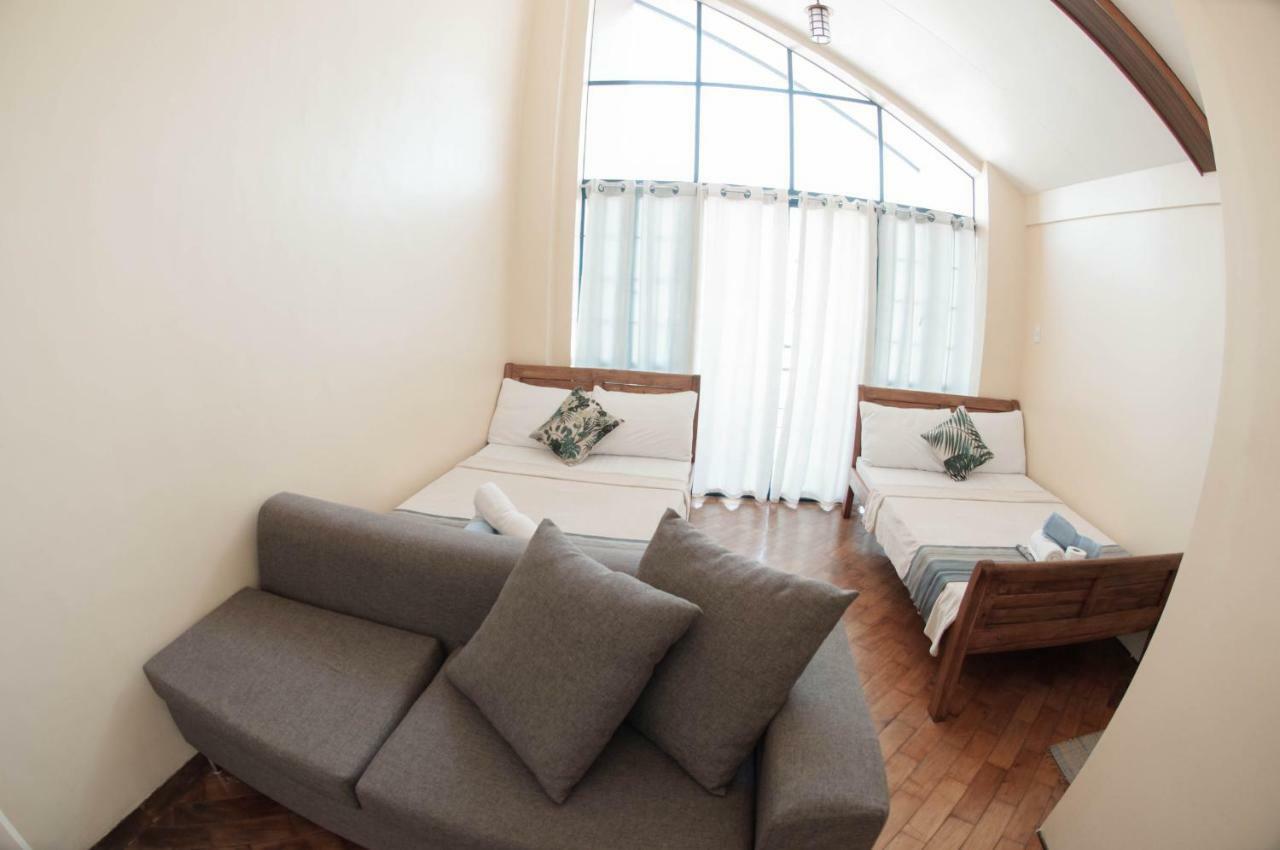 The Half House By Elmar Cabin Baguio City Екстер'єр фото
