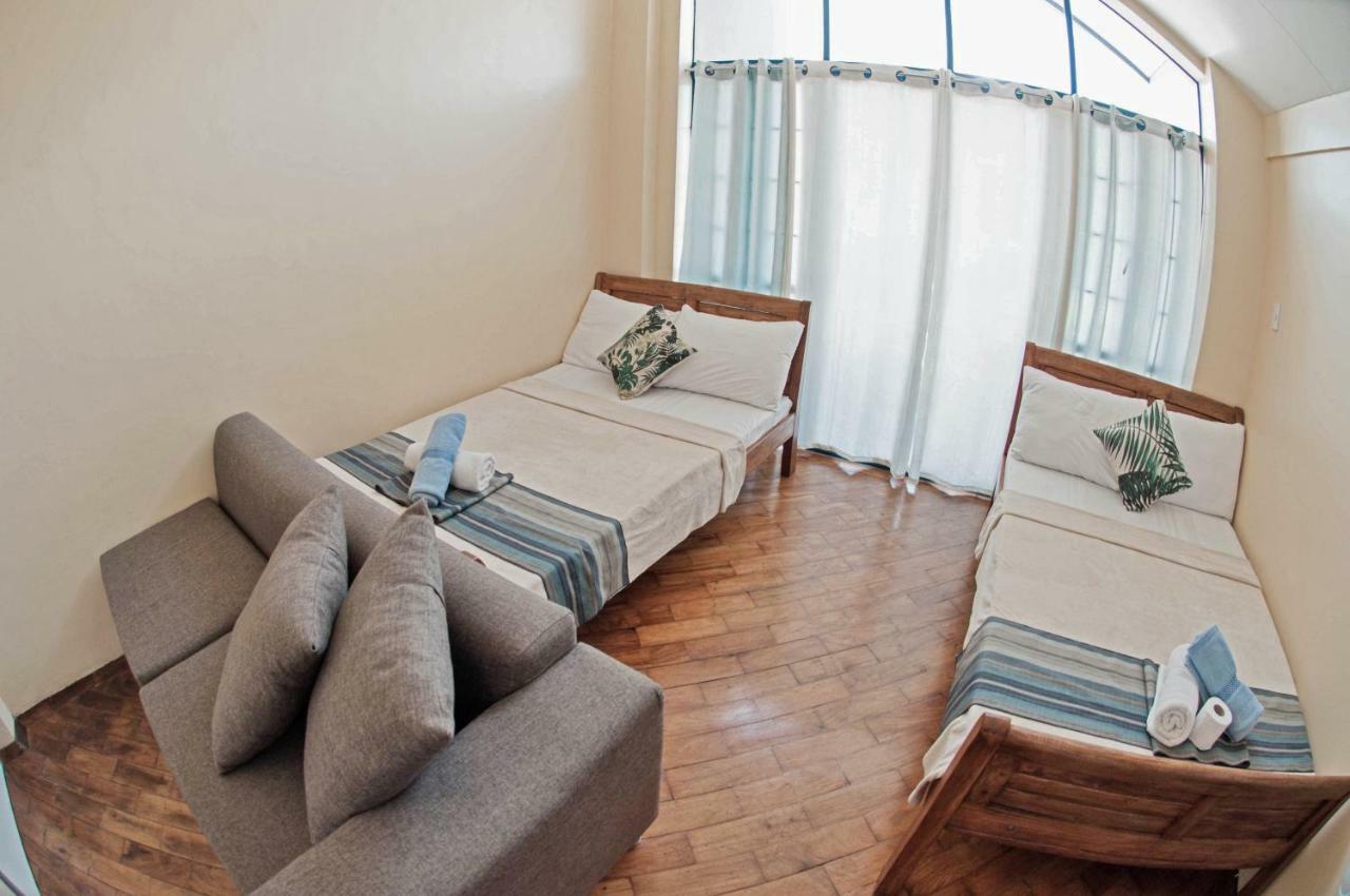 The Half House By Elmar Cabin Baguio City Екстер'єр фото